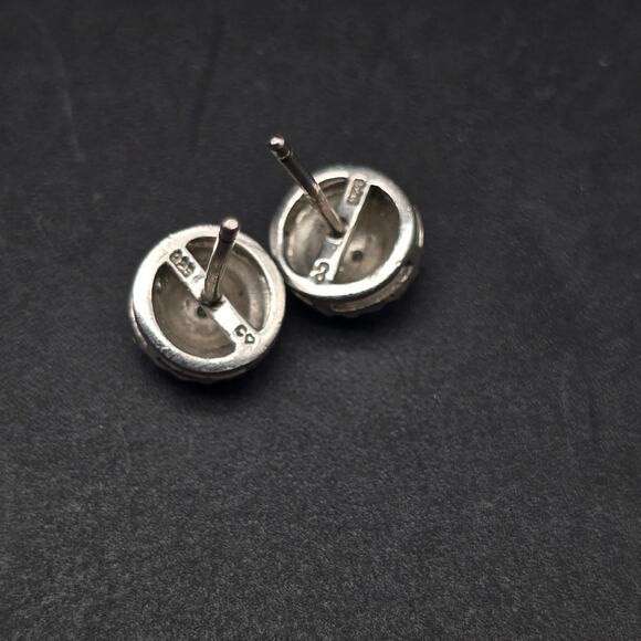 925 Sterling Silver Diamond Chip Post Earrings Pierced Stud - Picture 3 of 9